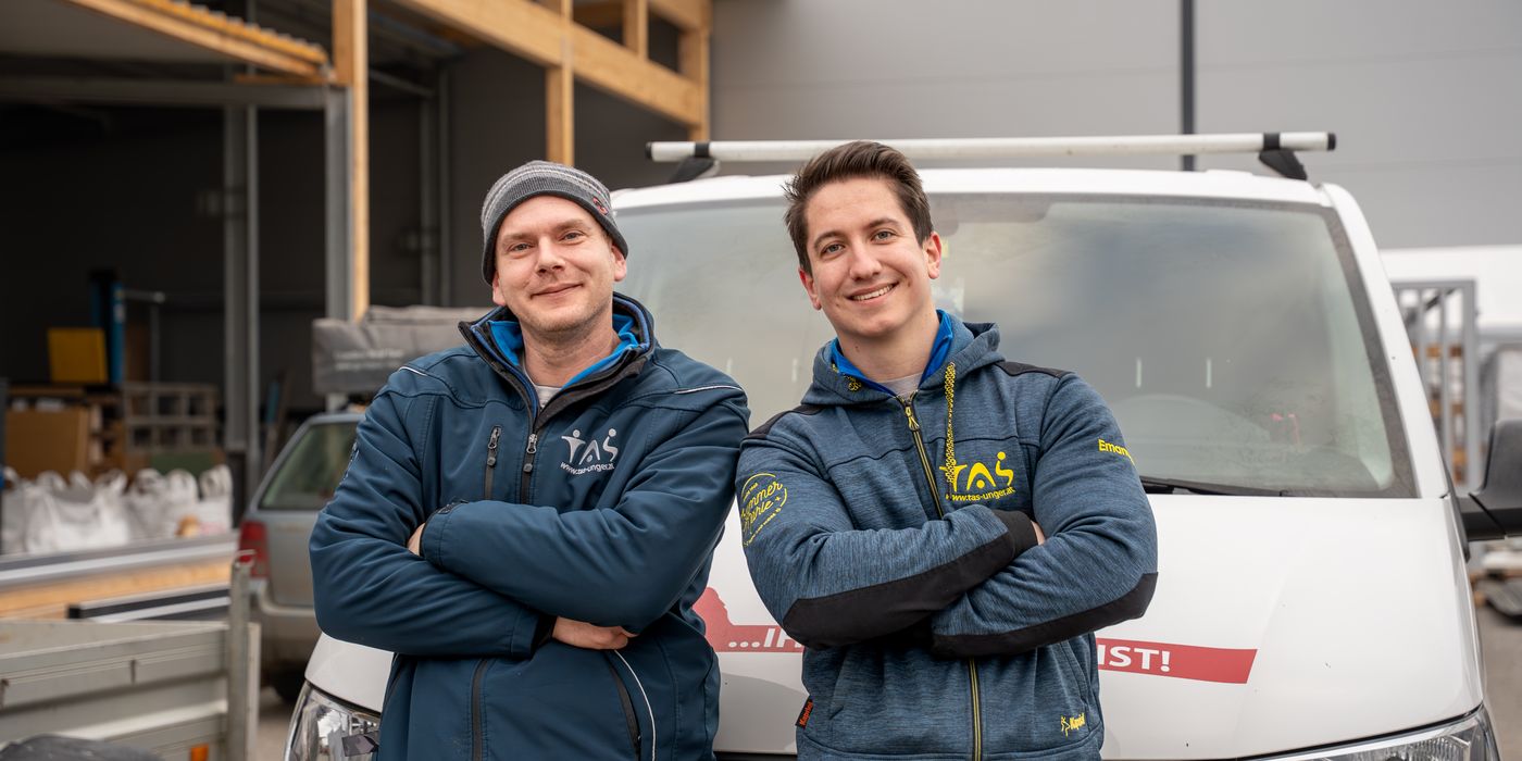 Das Team von TAS Unger beim Servicewagen